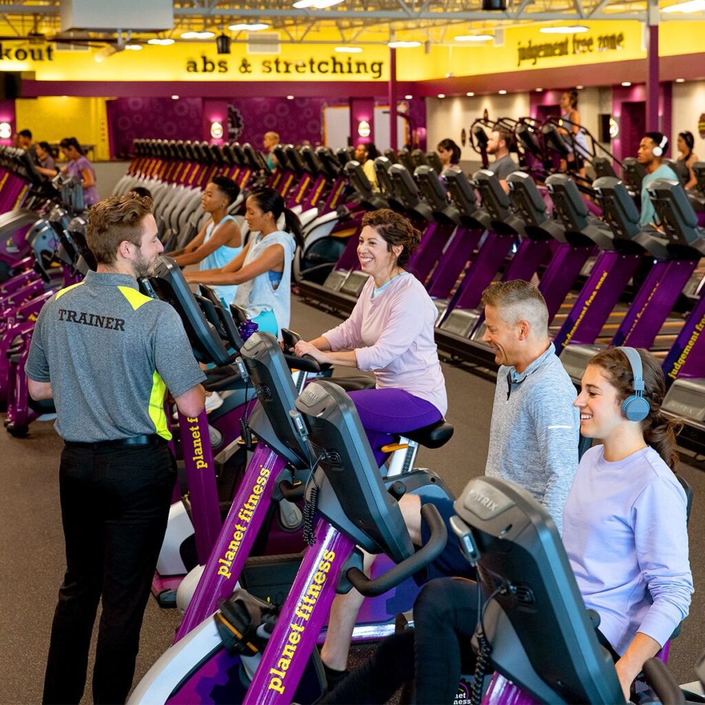 Planet fitness chest discount machines