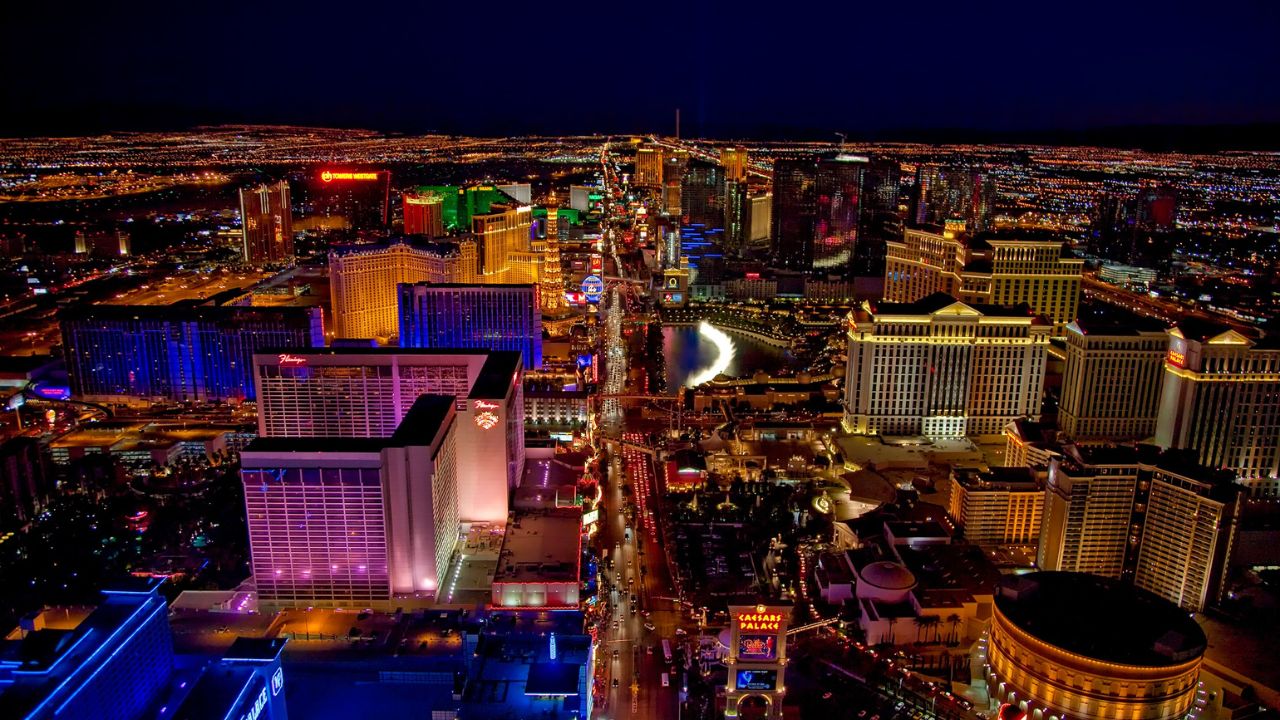 12 Pros & Cons Of Living in Las Vegas (2024 Update!) - Dollarsanity