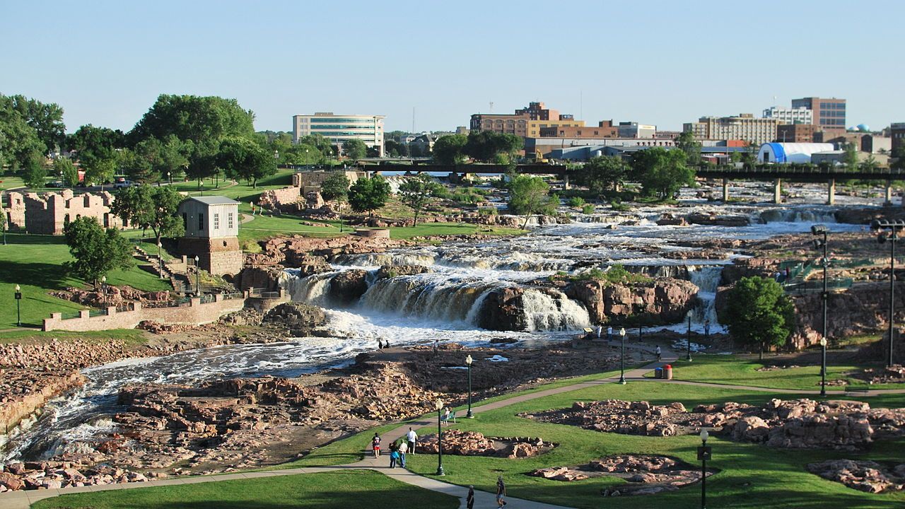 7 Execs And Cons Of Residing In Sioux Falls, SD