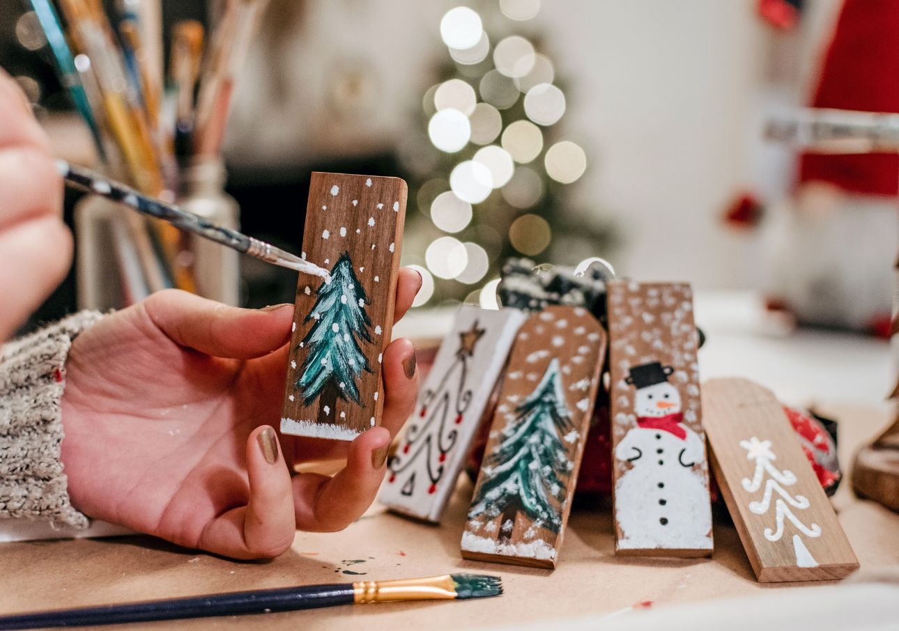 20 DIY Christmas Decor Ideas for Broke People 20 DIY Christmas Decor Ideas for Broke People